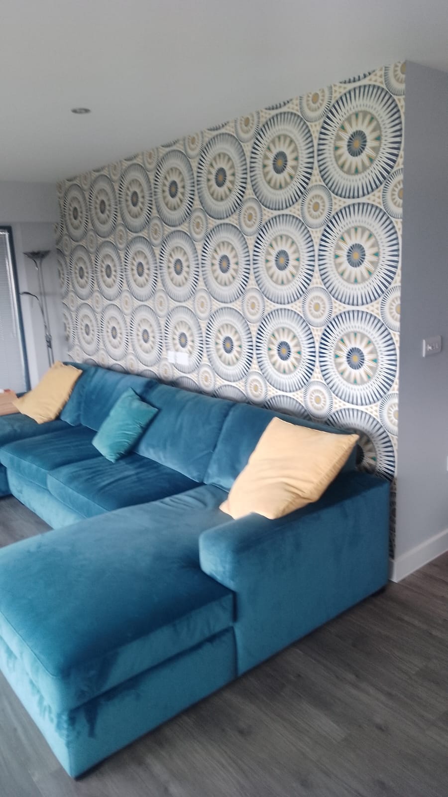Wallpaper Hanging